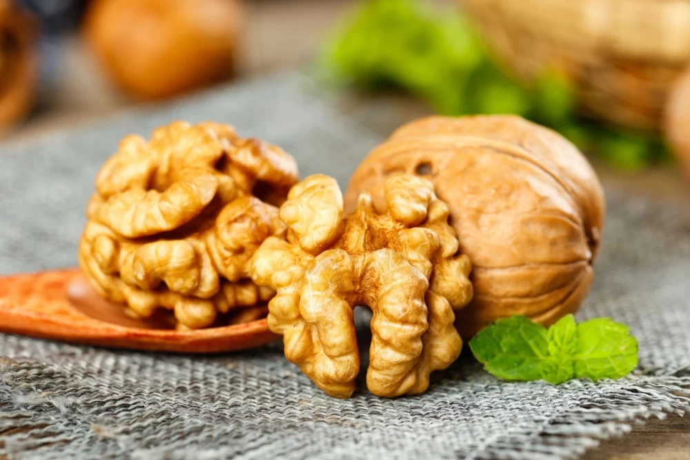 فواید گردو برای تیروئید