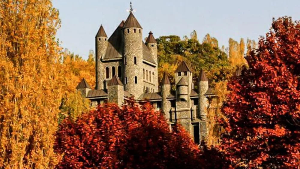 جاذبه های دیدنی روستای آغَشت