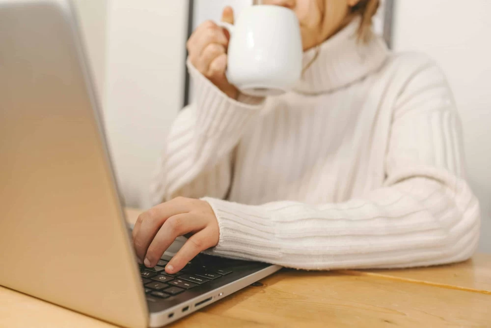 مشاوره آنلاین