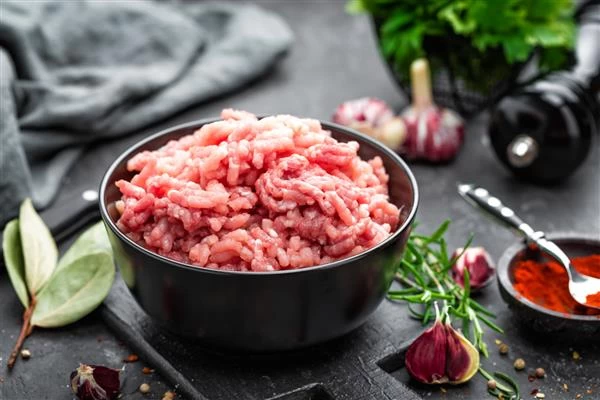 مدت زمان نگهداری از گوشت چرخکرده در فریزر چند روز است ؟