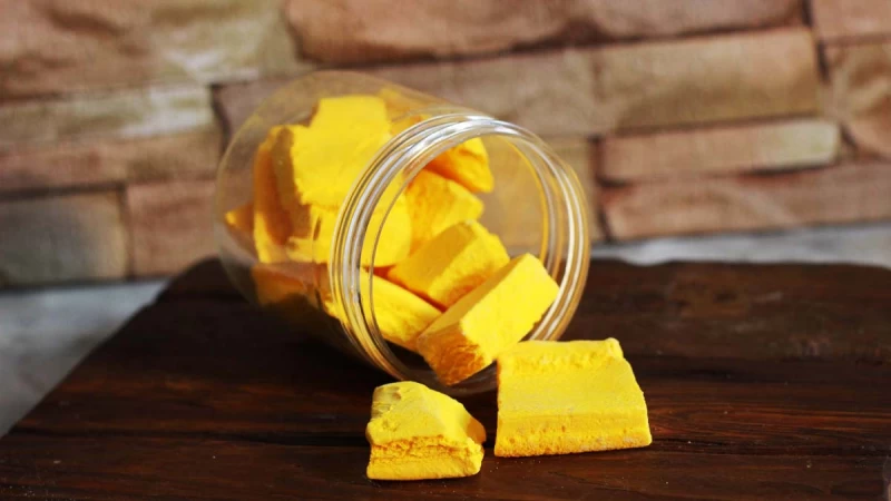طرز تهیه بستنی خشک پفکی در خانه