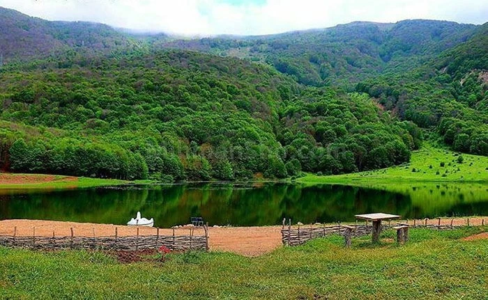 دریاچه ویستان برهسر