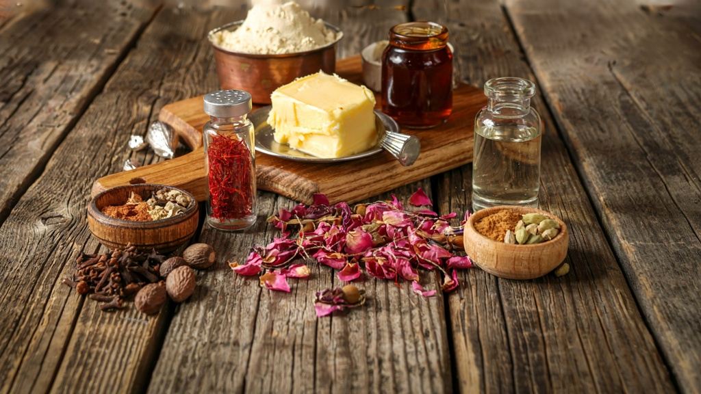 طرز تهیه حلوا ماسالا با شیره انگور و ادویه های معطر