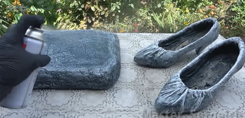 ایده کفش و سیمان / آموزش ساخت گلدان سیمانی دکوراتیو با کفش قدیمی
