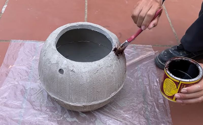 ایده ساخت وسایل کاربردی برای باغ با چهارپایه و سیمان