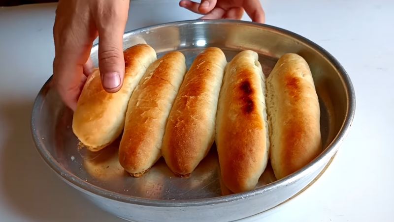 دستور پخت نان باگت بدون نیاز به فر روی اجاق گاز