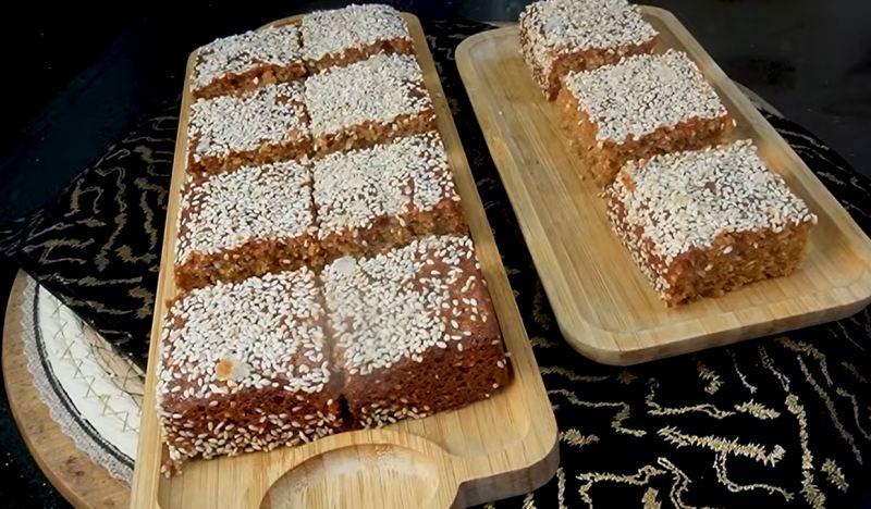 طرز تهیه شیرینی معسل کنجدی ؛ بافتی ترد و عسلی بدون خرد شدن