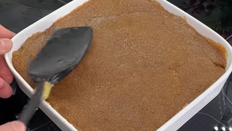 طرز تهیه حلوای ایرمیک خانگی با بافت گهواره ای و یکدست