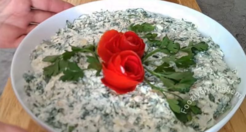 طرز تهیه مرغ ارمنی با گردو؛ غذای سریع و متفاوت
