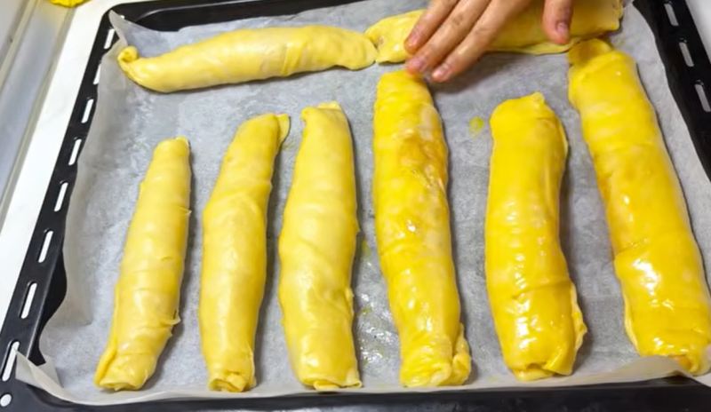 طرز تهیه شیرینی تابه ای فوق العاده لذیذ برای چای عصرانه