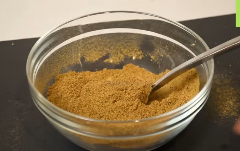 طرز تهیه پودر عصاره مرغ خانگی برای انواع سوپ، خورش و غذاها