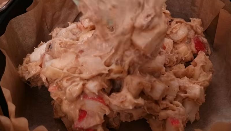 طرز تهیه کیک سریع و آسان با سیب و گردو بدون نیاز به فر