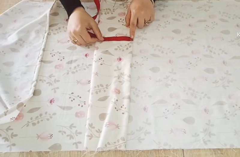 دوخت روبالشتی با لبه دوزی چین دار برای افراد مبتدی