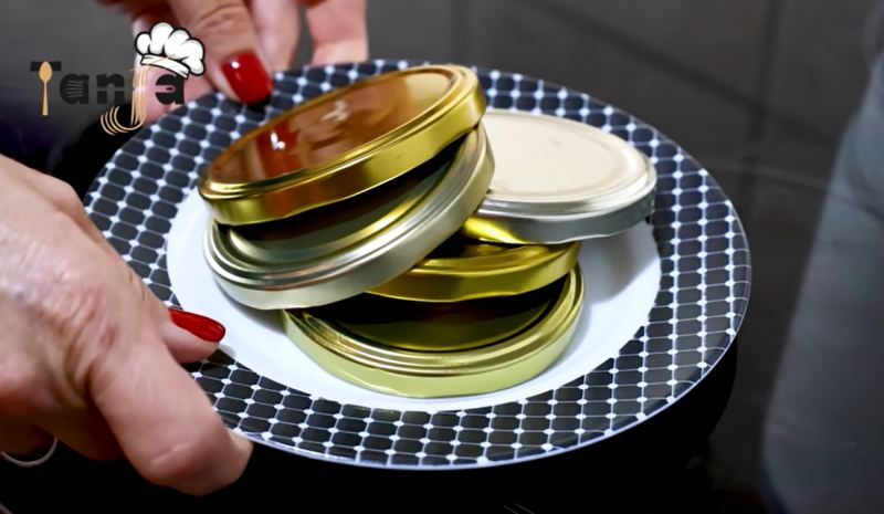 بهترین روش نگهداری از برنج برای حشره نزدن / تا ۲۰ سال برنج را تازه نگهدارید