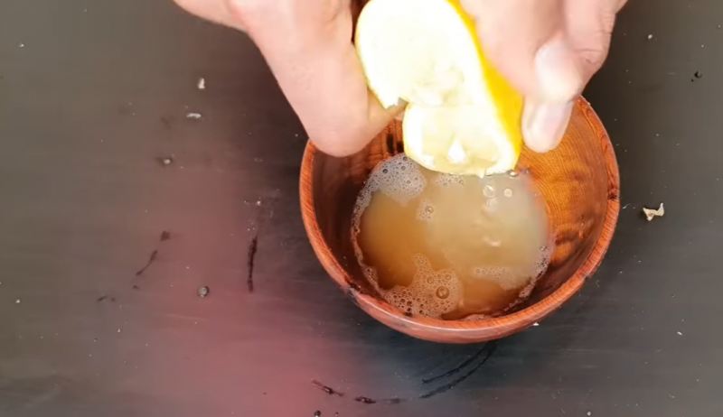 از بین بردن خشکی و ترک پاشنه پا با ۱ عدد سیب زمینی