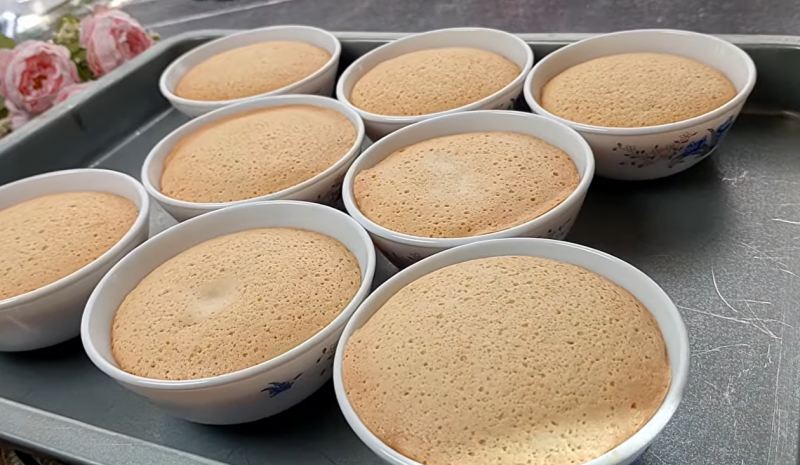 طرز تهیه مینی کیک کاسه ای اقتصادی برای چای عصرانه