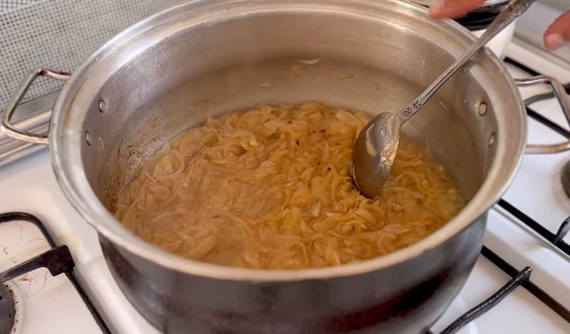 طرز تهیه خوراک دو پیازه آلو بوشهری خوش عطر و اقتصادی
