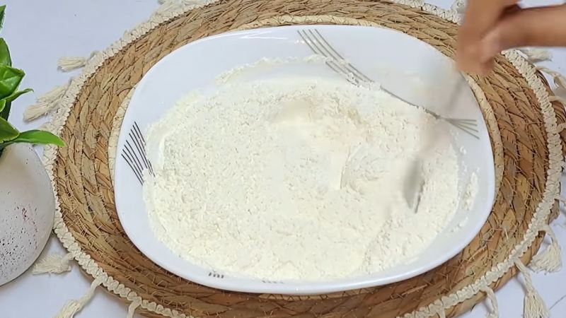 طرز تهیه بیسکویت ۱۰ دقیقه ای فقط با ۱ عدد تخم مرغ