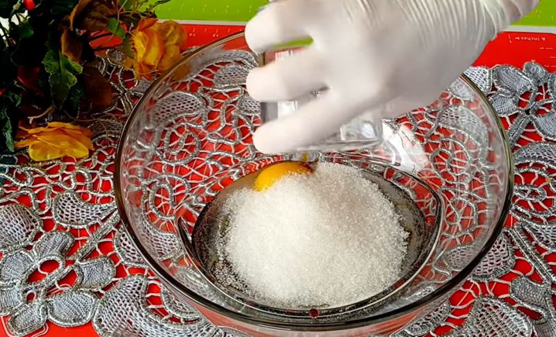 طرز تهیه کعک کنجدی عسل و شیر بسیار ترد و بازاری