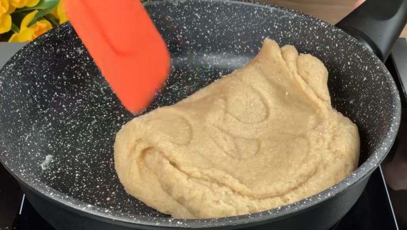 طرز تهیه نان پیتا رژیمی بدون آرد سفید در تابه