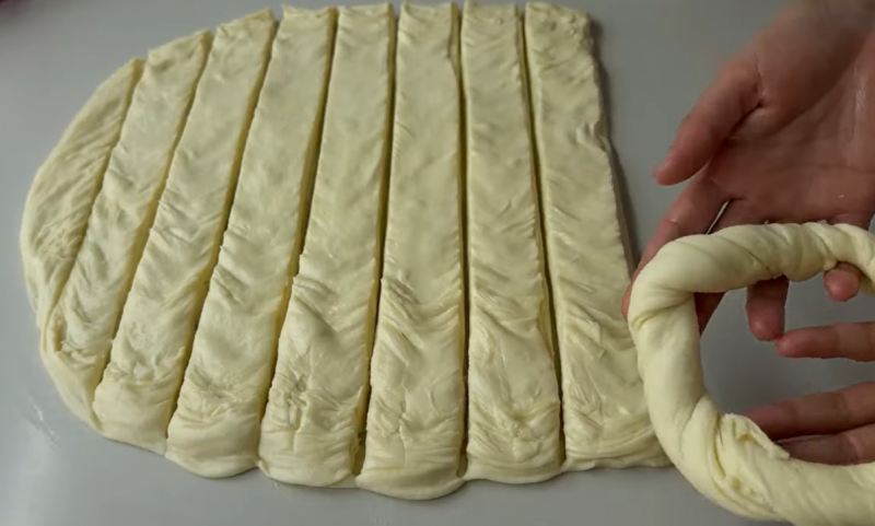 دستور پخت نان صبحانه کره ای فوق العاده پوک، طلایی