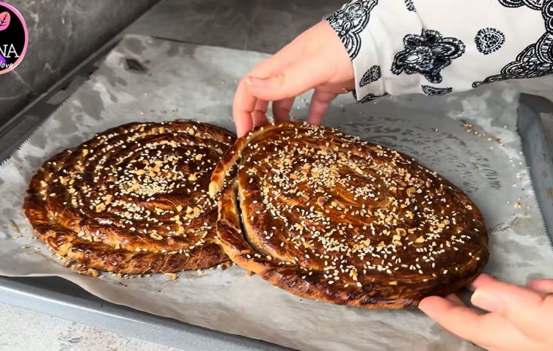 دستور پخت نان ارده محلی با شیره و ارده و آرد
