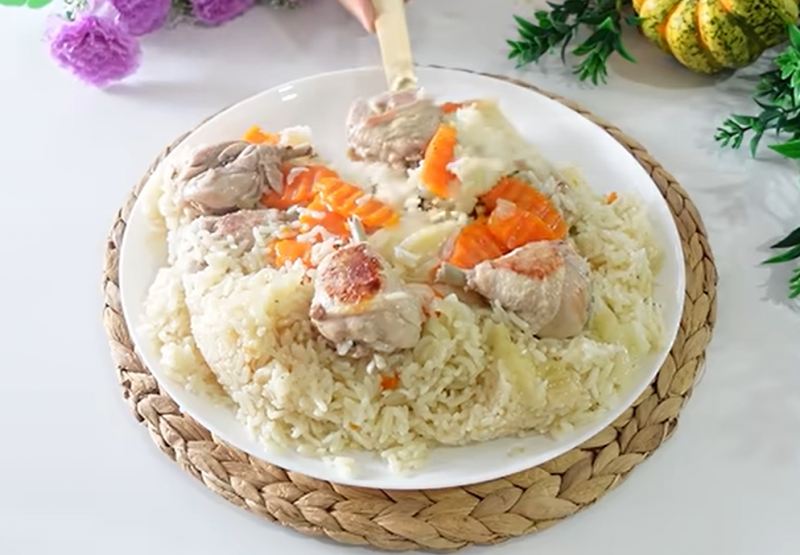 طرز تهیه فاسولیه خوراک لوبیا سفید لعاب دار ترکی