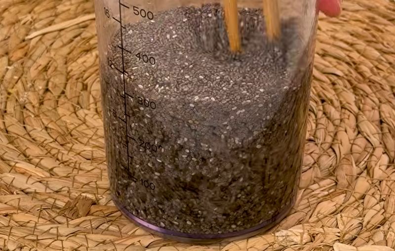 طرز تهیه نان رژیمی دانه چیا در تابه بدون فر؛ بدون گلوتن و بدون آرد