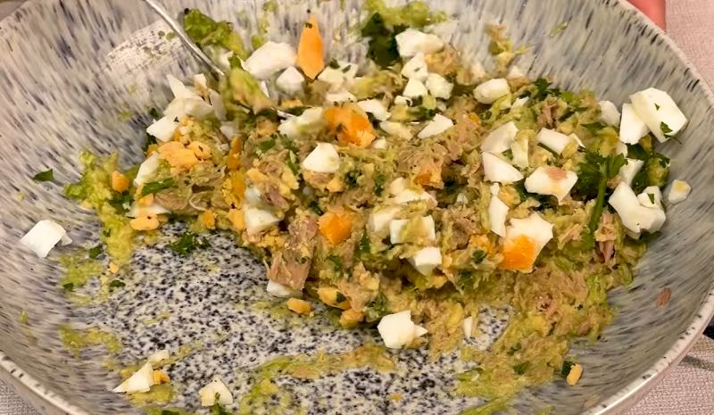 طرز تهیه نان رژیمی دانه چیا در تابه بدون فر؛ بدون گلوتن و بدون آرد
