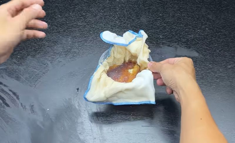 احیای رنگ کاپوت با اسپری دست ساز به روش خانگی
