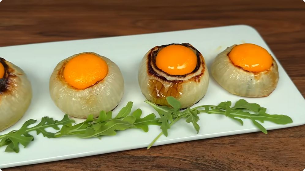 طرز تهیه یک غذای خوشمزه با پیاز و تخم مرغ: خوشمزه و مقرون به صرفه،