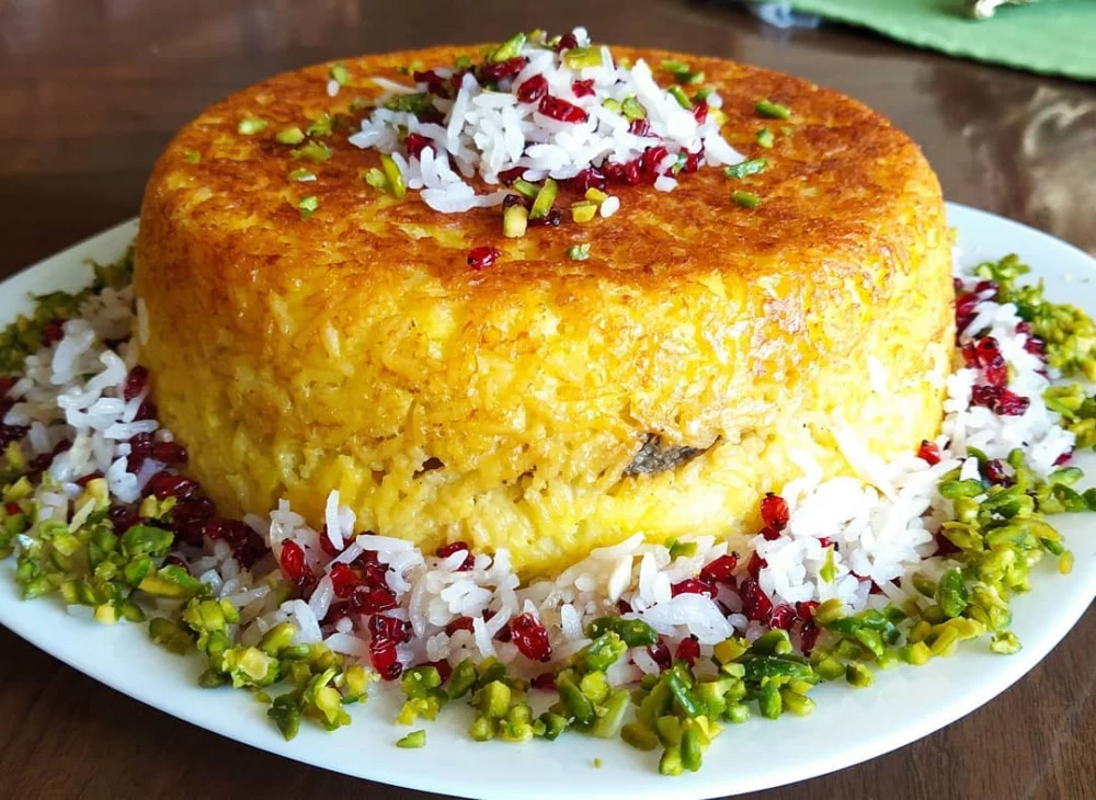 ته چین سبزی پلو با مرغ