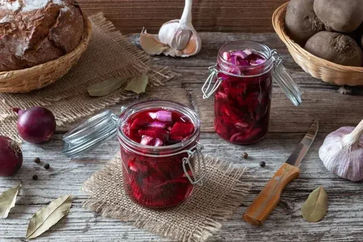 ترشی لبو معطر