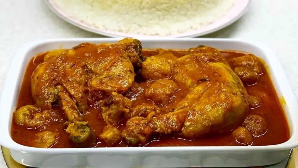 خورش آلو بخارا با مرغ 