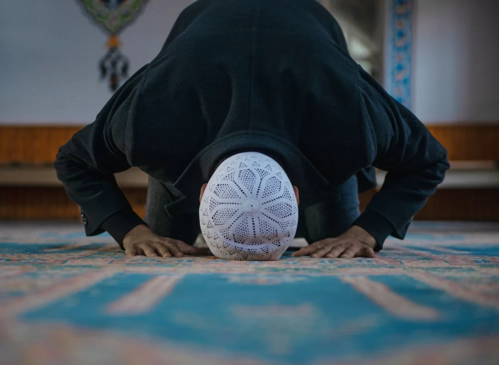 حمد و سوره در نماز