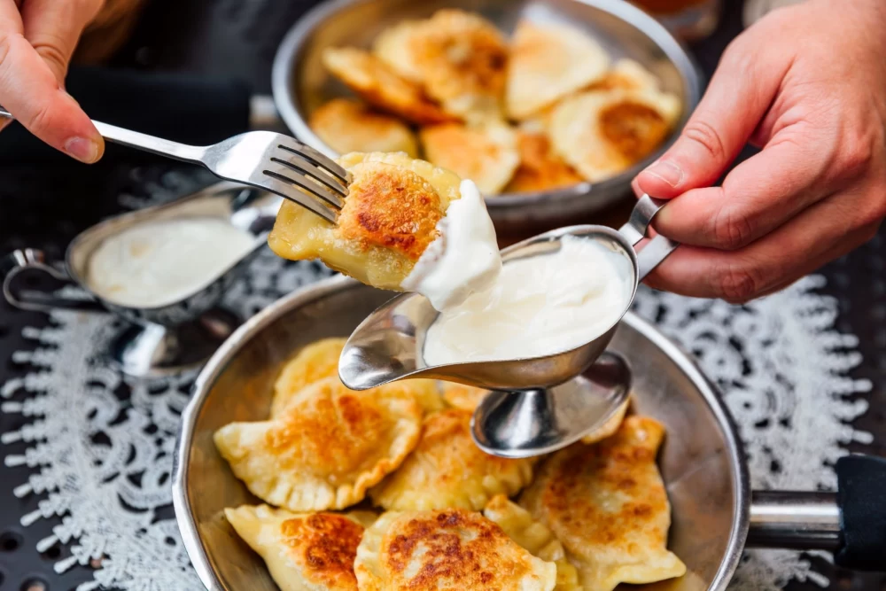  پیراشکی گوشت با خمیر جادویی