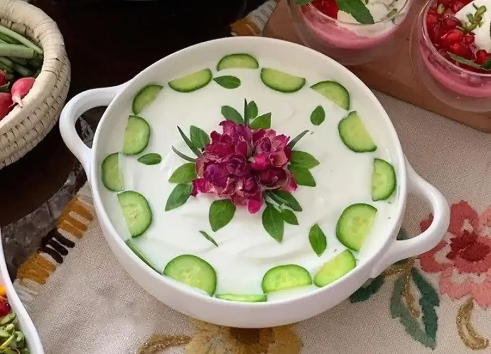 ماست و خیار