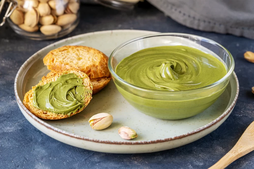 کالری و ارزش غذایی کره پسته