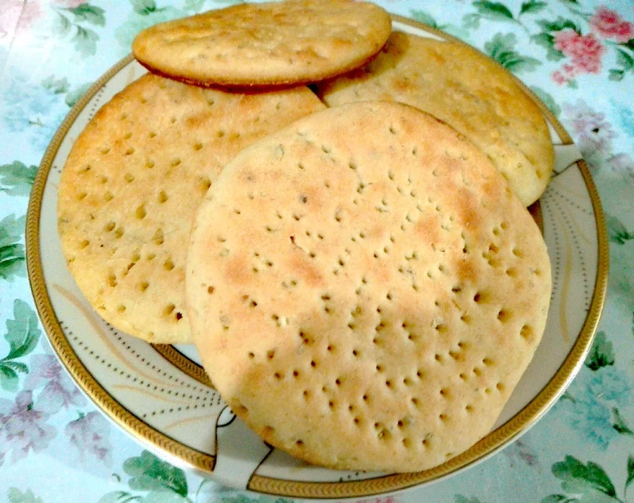 کالری کلوچه دزفولی