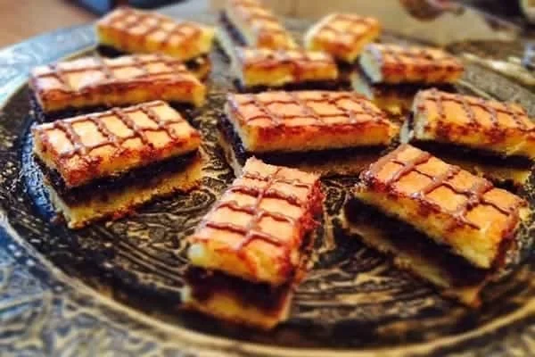 کالری تی تاپ