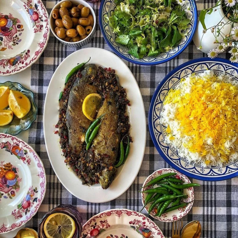 کالری ماهی شکم پر