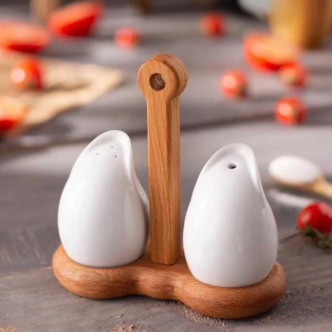 صدای نمک پاش