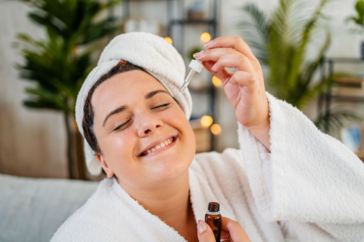 بهترین روغن برای چاقی صورت