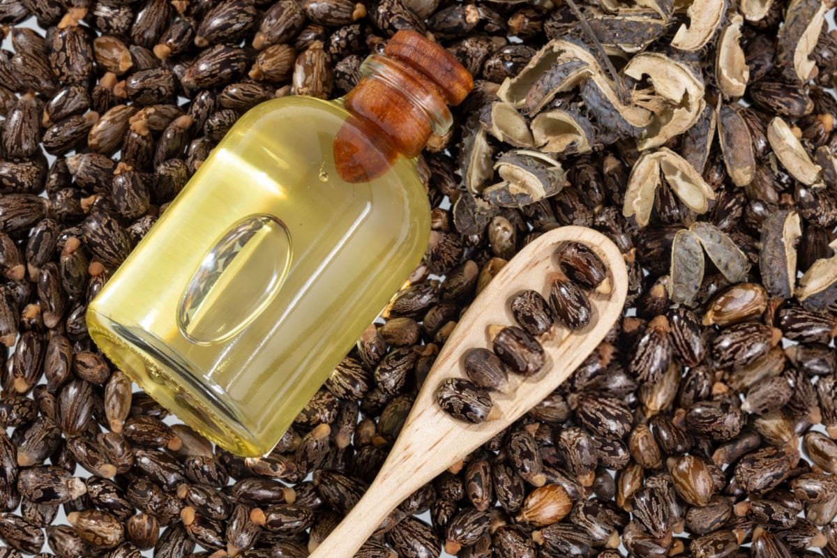 بهترین روغن برای لک قهوه ای صورت