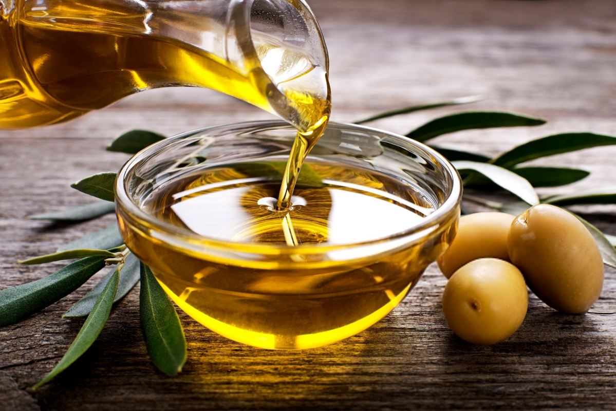 بهترین روغن برای لیفت صورت