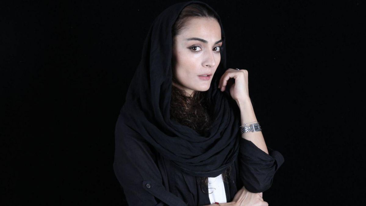 بیوگرافی السا فیروز آذر