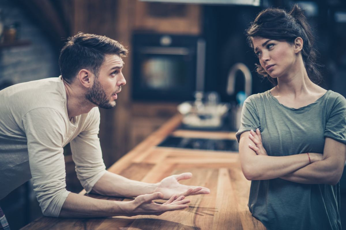 چرا نباید دروغ بگوییم؟