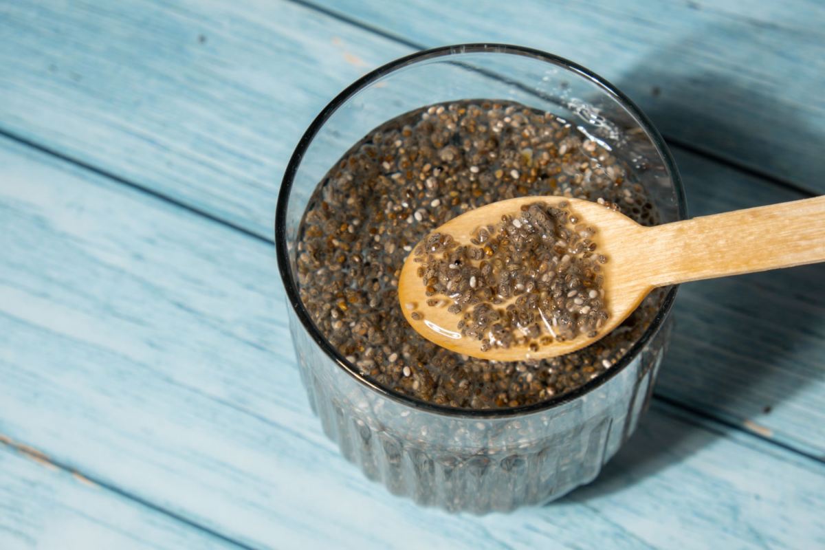 دانه چیا برای چه کسانی مضر است