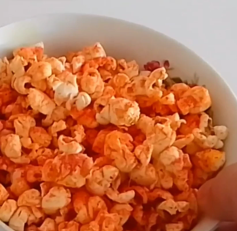 طرز تهیه پفیلا گوجه ای