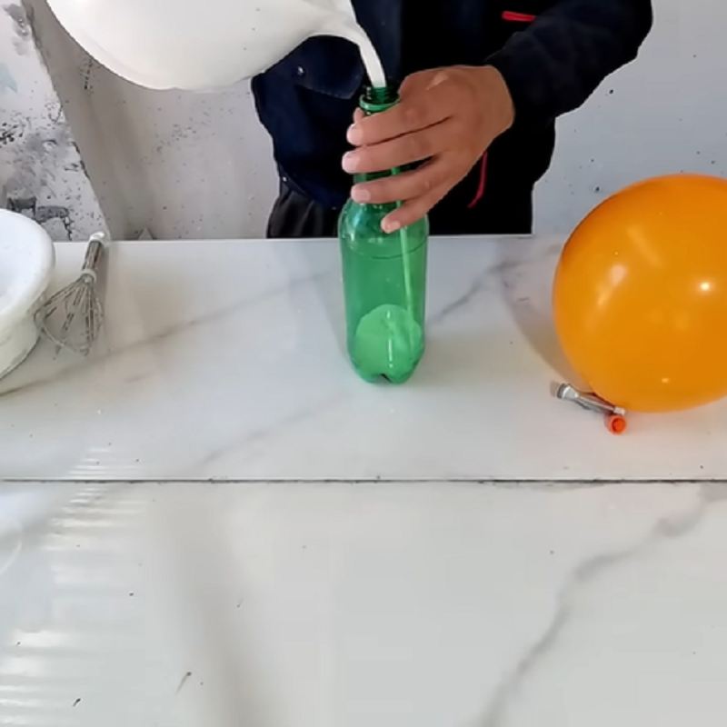 انتقال گچ به داخل بادکنک